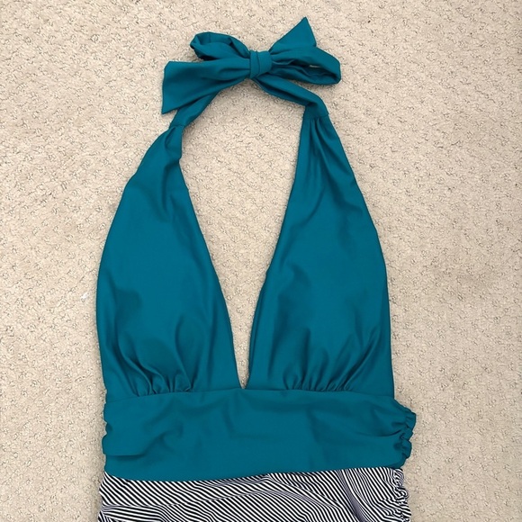 NEW Cupshe Keeping You Accompanied Striped One Piece Swimsuit Women’s Large - Picture 3 of 8